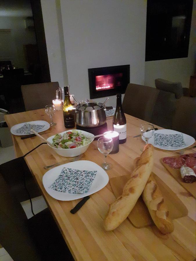 Vaste Appartement 3 Chambres - Vue Exceptionnelle ชอร์จส์ ภายนอก รูปภาพ