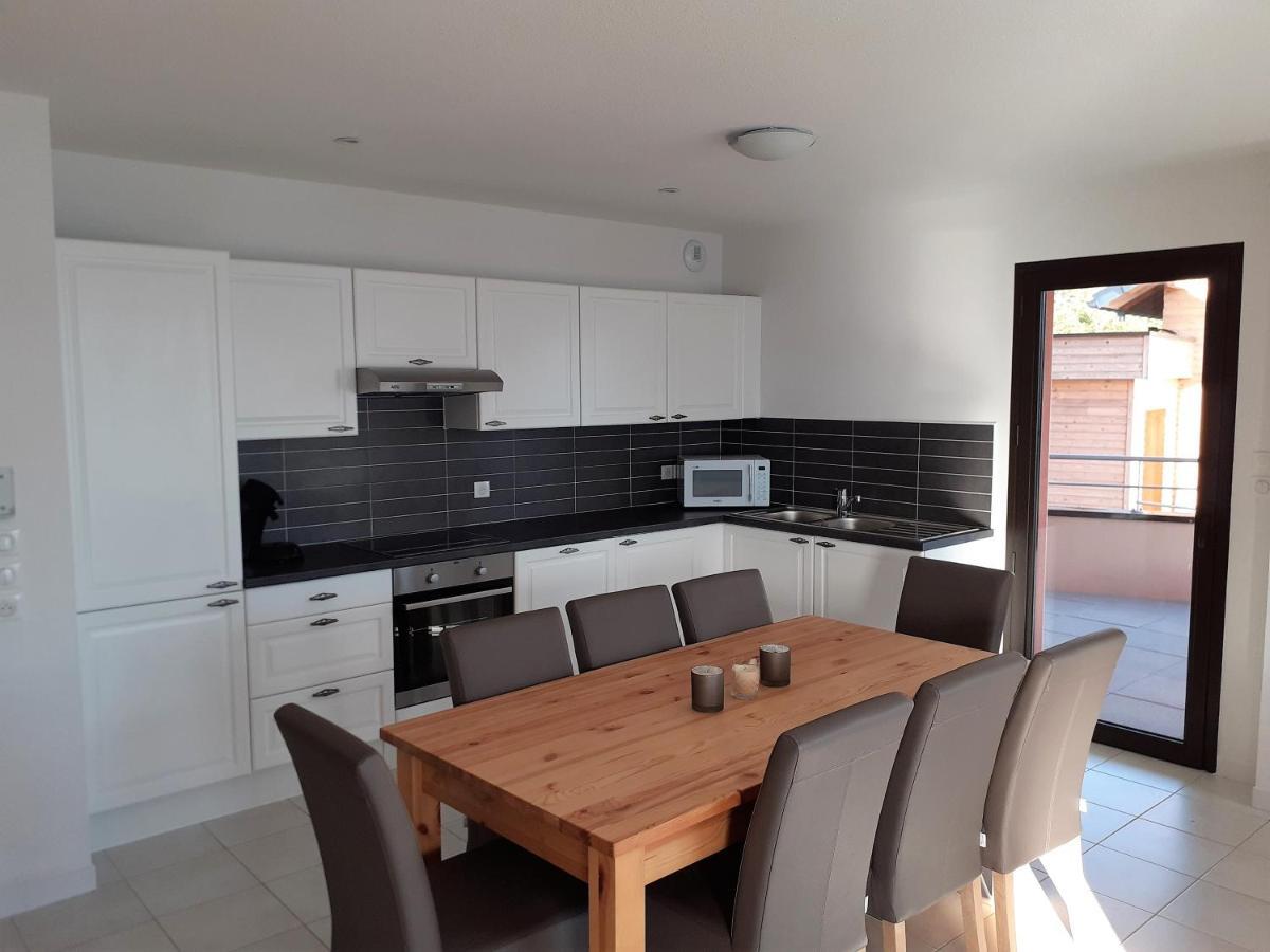 Vaste Appartement 3 Chambres - Vue Exceptionnelle ชอร์จส์ ภายนอก รูปภาพ