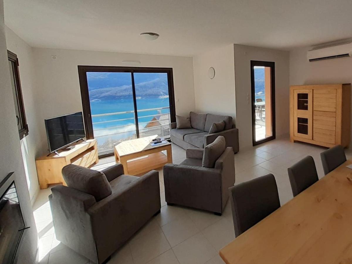 Vaste Appartement 3 Chambres - Vue Exceptionnelle ชอร์จส์ ภายนอก รูปภาพ