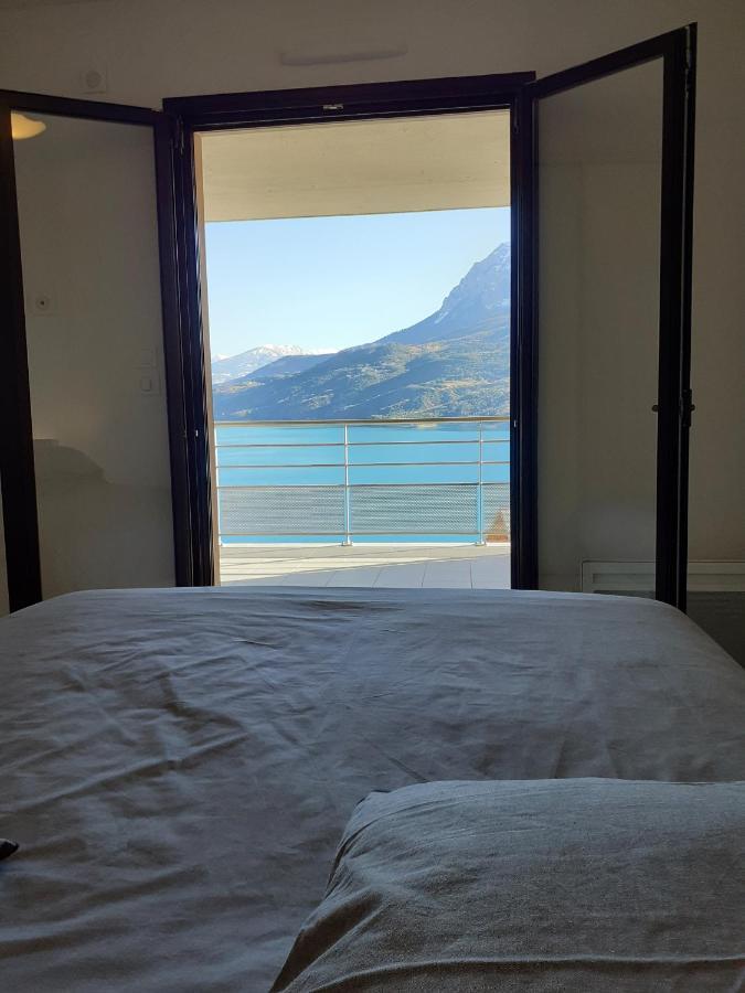 Vaste Appartement 3 Chambres - Vue Exceptionnelle ชอร์จส์ ภายนอก รูปภาพ